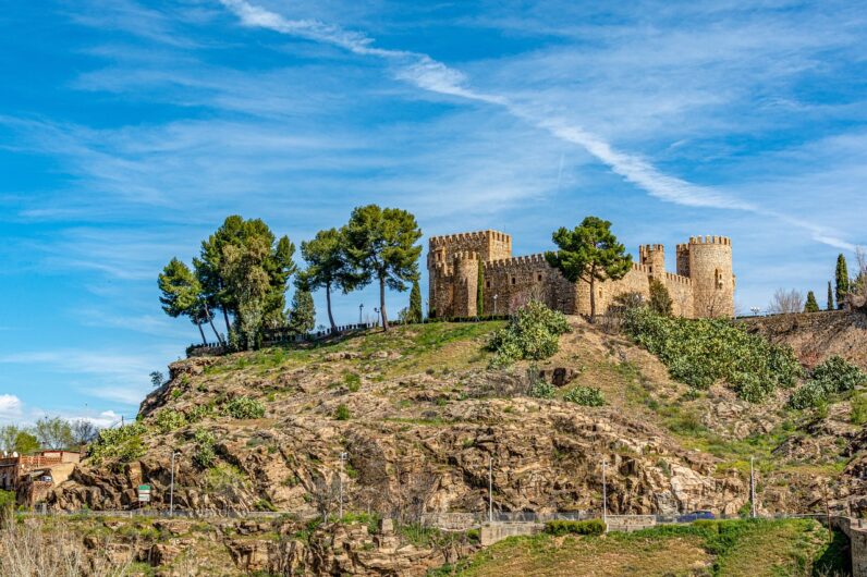 Esta ruta está muy cerca de Madrid y recorre los castillos más exclusivos de Toledo